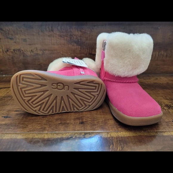 NWT UGG Australia Toddler Pink MALLYA boot size 2/3 100% Authentic - Picture 5 of 14